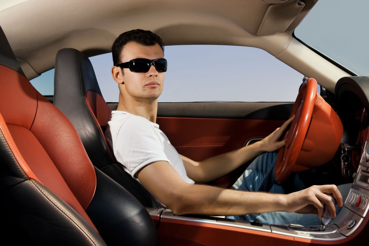 21 Questions to ask a guy - car